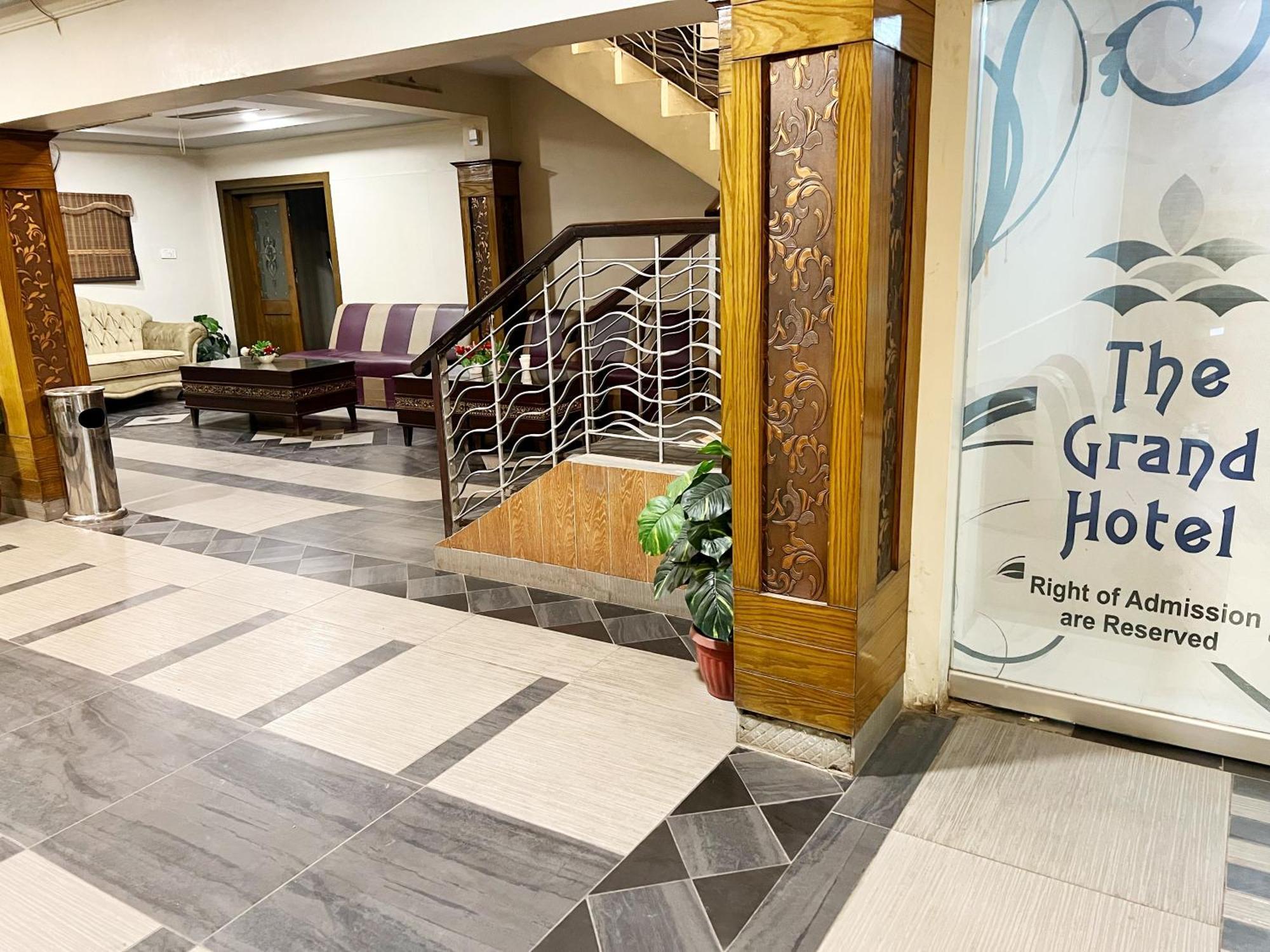 The Grand Hotel ムルターン エクステリア 写真